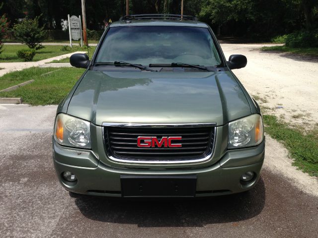 2004 GMC Envoy 4x4 Crew Cab LE