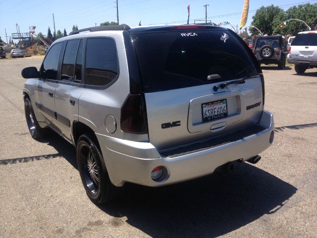 2004 GMC Envoy Super