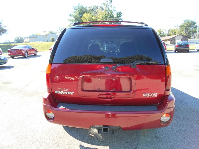 2004 GMC Envoy Super