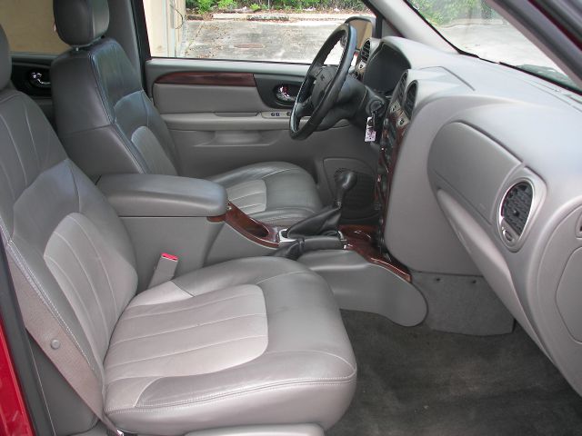 2004 GMC Envoy Wagon SE