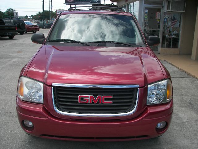 2004 GMC Envoy Wagon SE