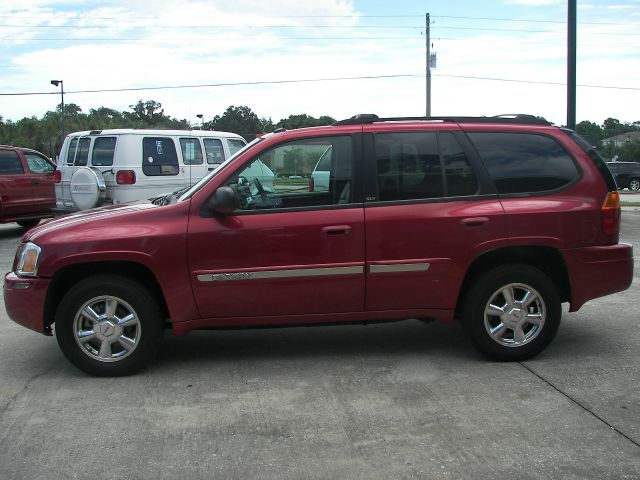 2004 GMC Envoy Wagon SE