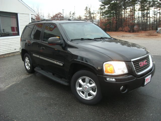 2004 GMC Envoy Wagon SE