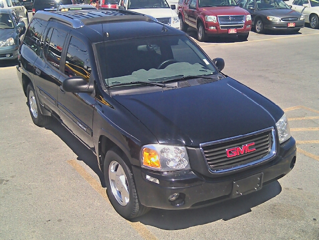 2004 GMC Envoy 4x4 Crew Cab LE