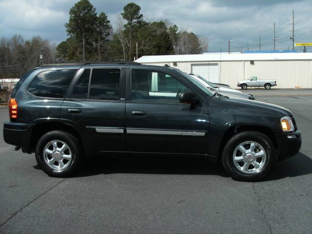 2004 GMC Envoy SLT