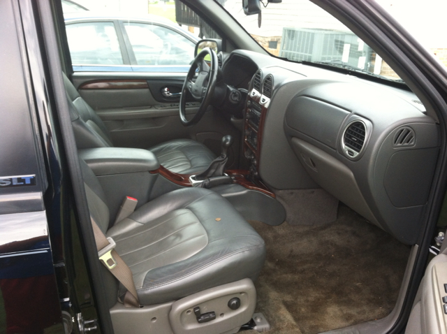 2004 GMC Envoy LS 2500 HD