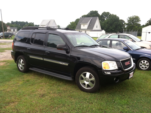 2004 GMC Envoy LS 2500 HD