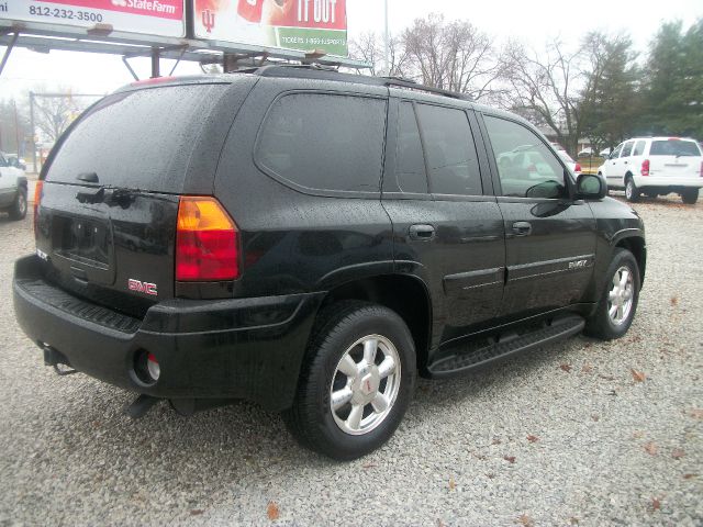 2004 GMC Envoy Wagon SE