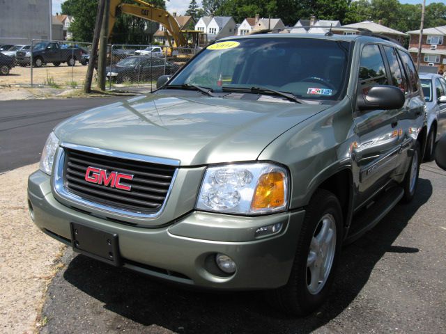 2004 GMC Envoy Wagon SE