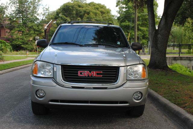 2004 GMC Envoy Wagon SE