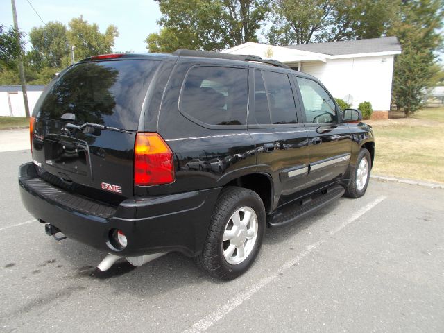 2005 GMC Envoy Wagon SE