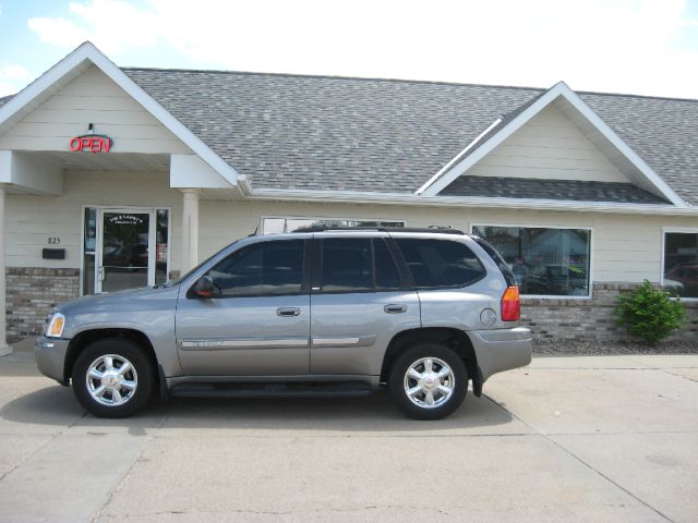 2005 GMC Envoy Wagon SE