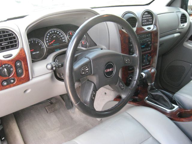 2005 GMC Envoy Wagon SE