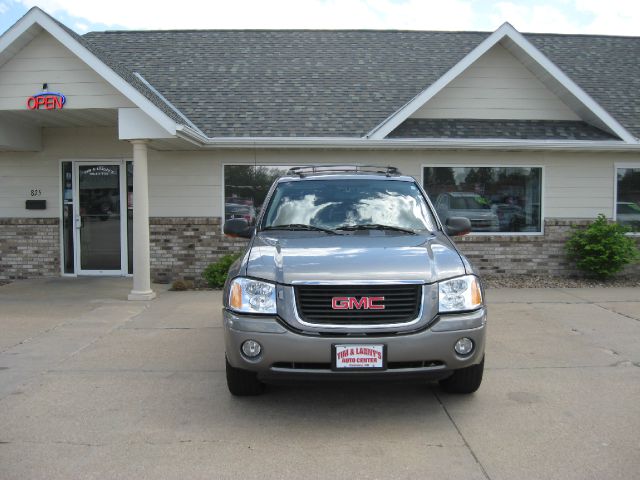 2005 GMC Envoy Wagon SE