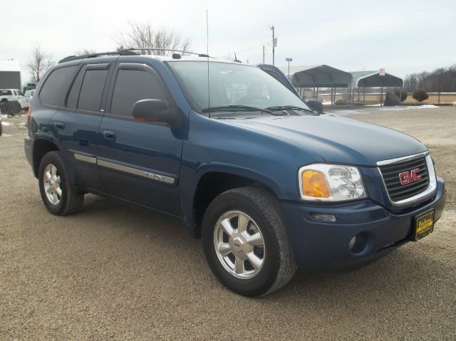 2005 GMC Envoy Wagon SE