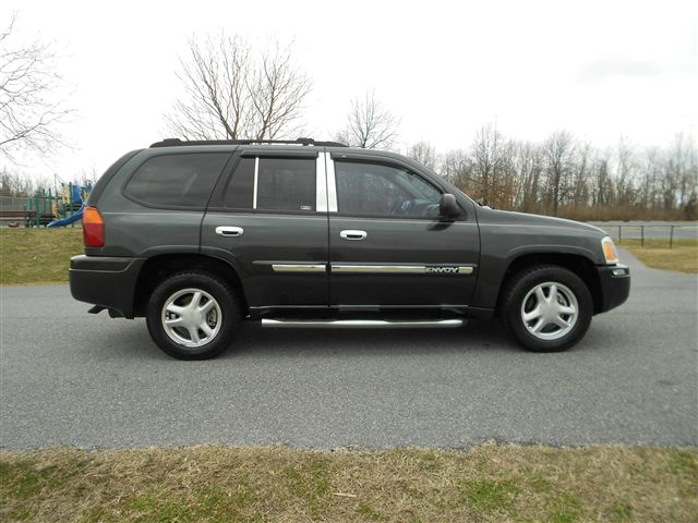 2005 GMC Envoy 4x4 Crew Cab LE