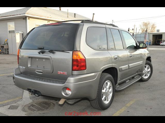 2005 GMC Envoy Wagon SE