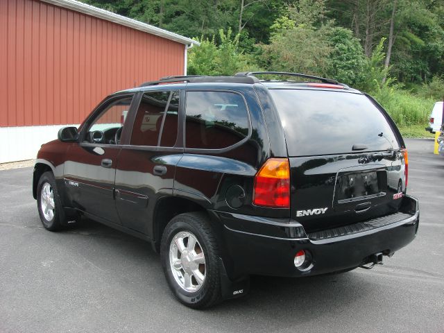 2005 GMC Envoy 4x4 Crew Cab LE