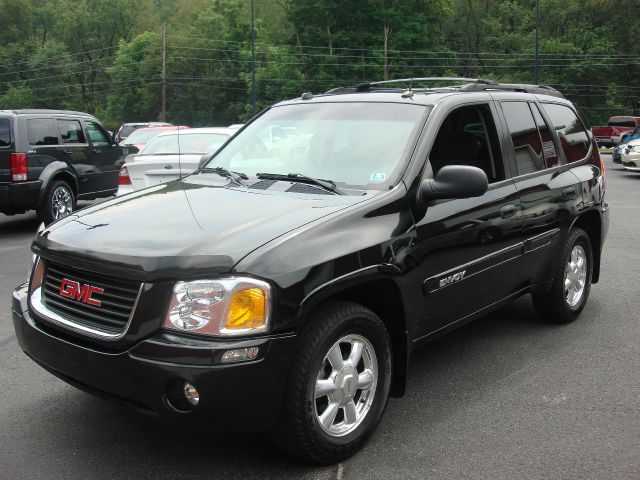 2005 GMC Envoy 4x4 Crew Cab LE