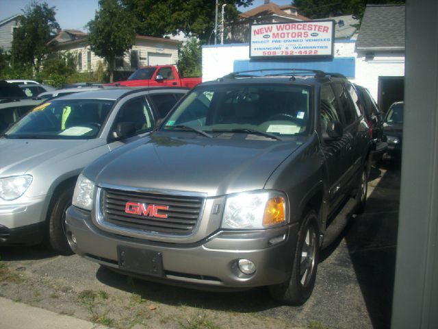 2005 GMC Envoy Wagon SE