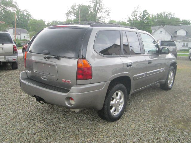 2005 GMC Envoy 4x4 Crew Cab LE