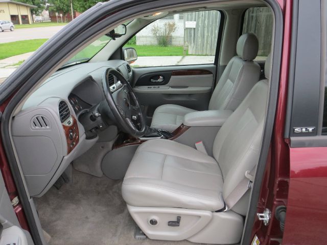 2005 GMC Envoy Wagon SE