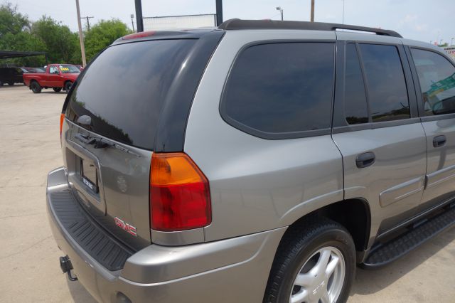 2005 GMC Envoy Super