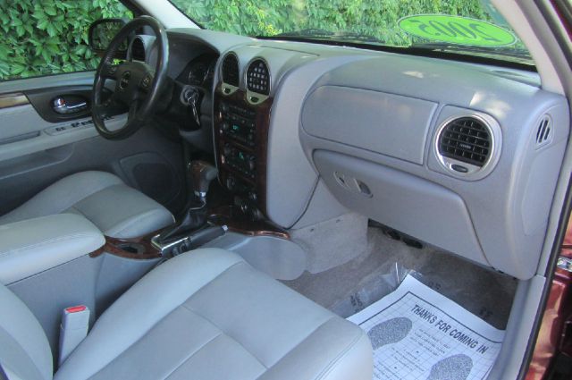 2005 GMC Envoy Wagon SE