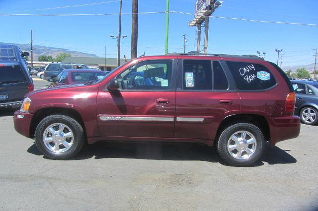 2005 GMC Envoy Wagon SE