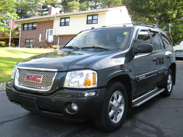 2005 GMC Envoy Wagon SE