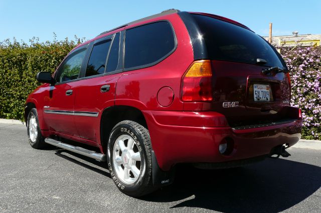 2006 GMC Envoy Wagon SE