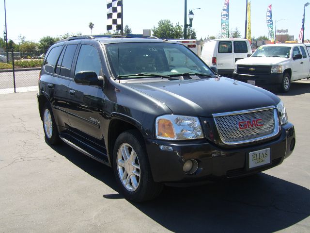 2006 GMC Envoy LT, Z71, Crewcab