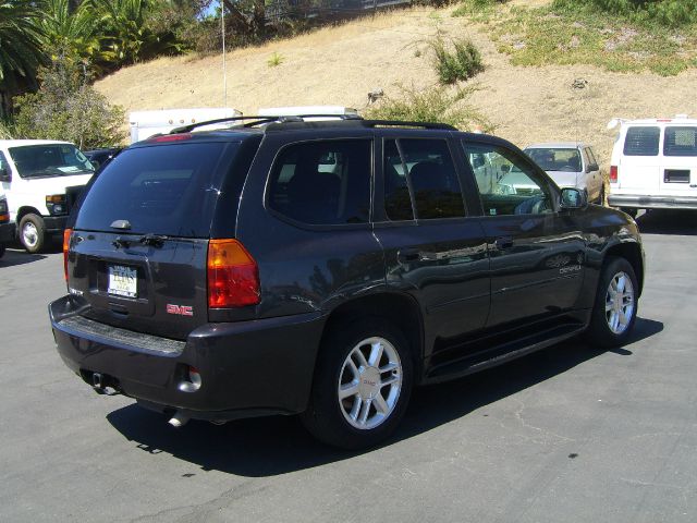 2006 GMC Envoy LT, Z71, Crewcab