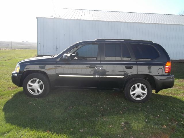 2006 GMC Envoy 4x4 Crew Cab LE