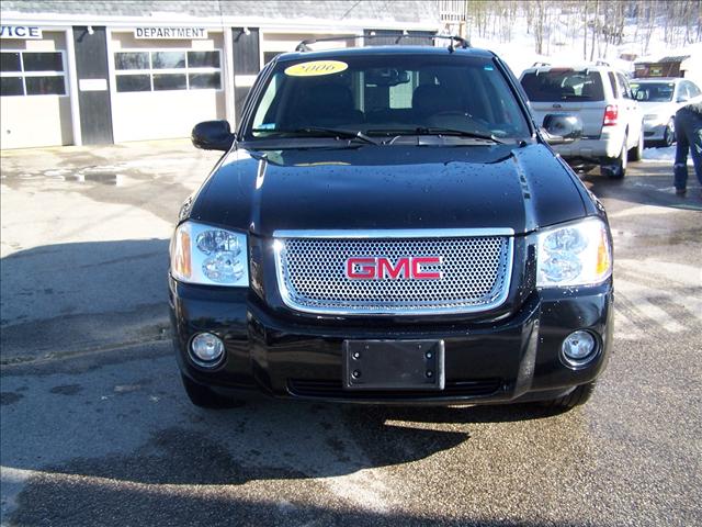 2006 GMC Envoy EX Sedan 4D