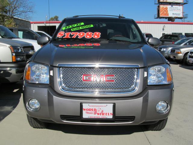 2006 GMC Envoy EX Sedan 4D