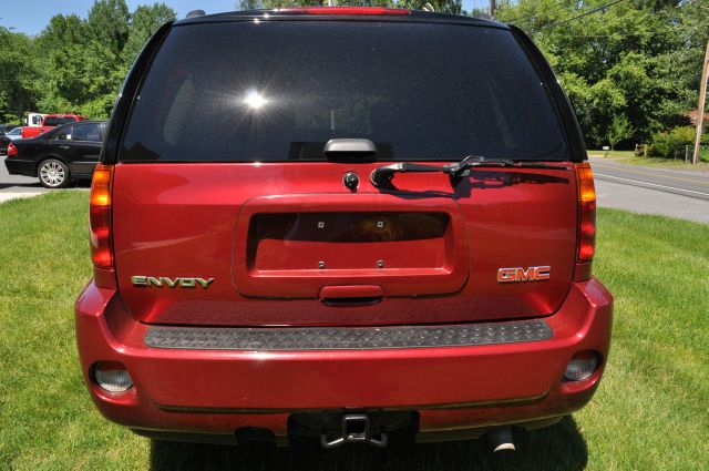 2006 GMC Envoy LT, Z71, Crewcab