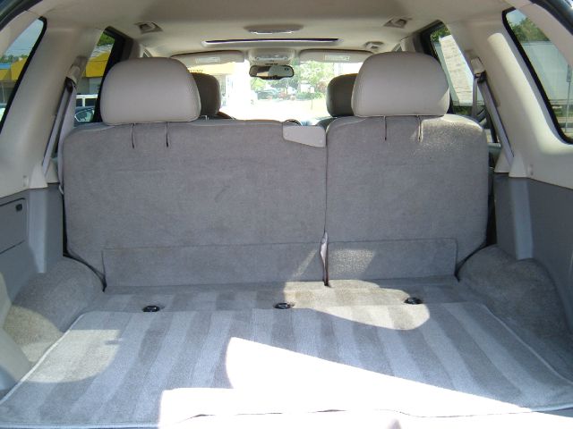 2006 GMC Envoy EX Sedan 4D