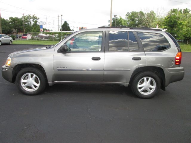 2006 GMC Envoy 4x4 Crew Cab LE