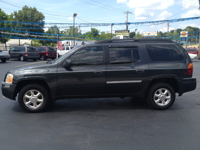 2006 GMC Envoy LS 2500hd CREW CAB 4X4 Diesel