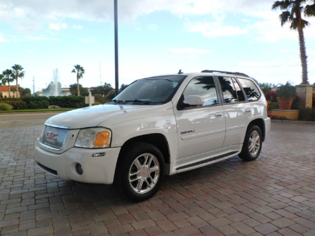 2006 GMC Envoy LE 7