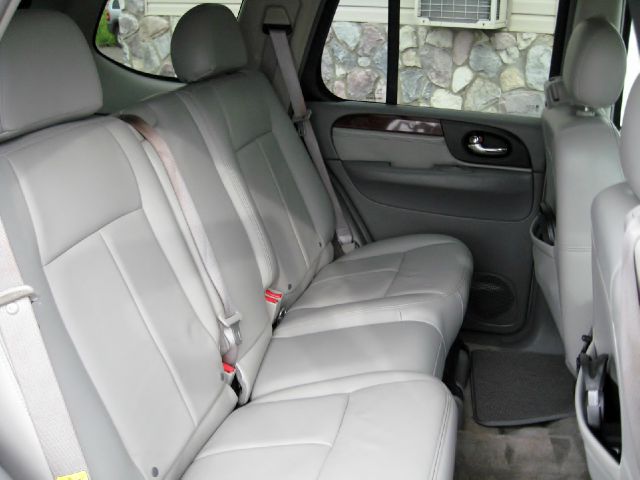 2006 GMC Envoy 4x4 Crew Cab LE