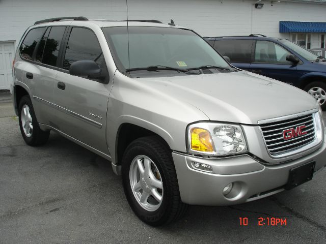 2006 GMC Envoy Wagon SE