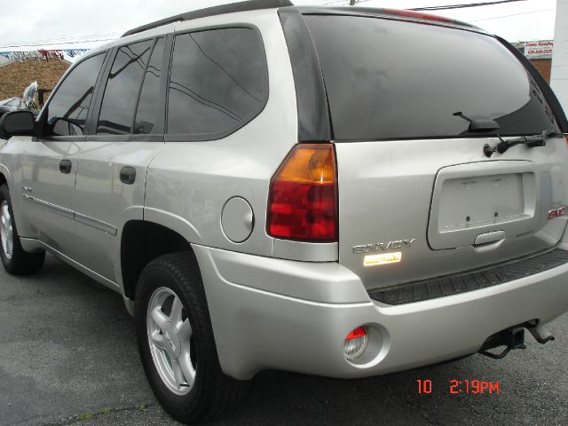 2006 GMC Envoy Wagon SE