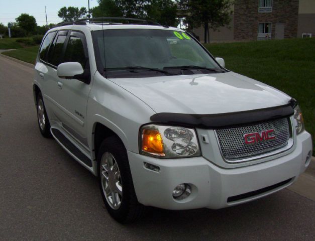 2006 GMC Envoy LT, Z71, Crewcab