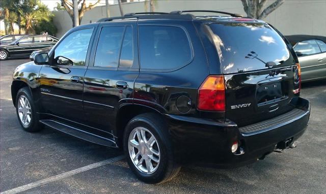 2006 GMC Envoy QUAD SLT HD 4WD Diesel