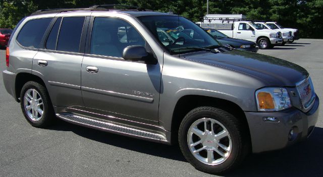 2006 GMC Envoy LT, Z71, Crewcab