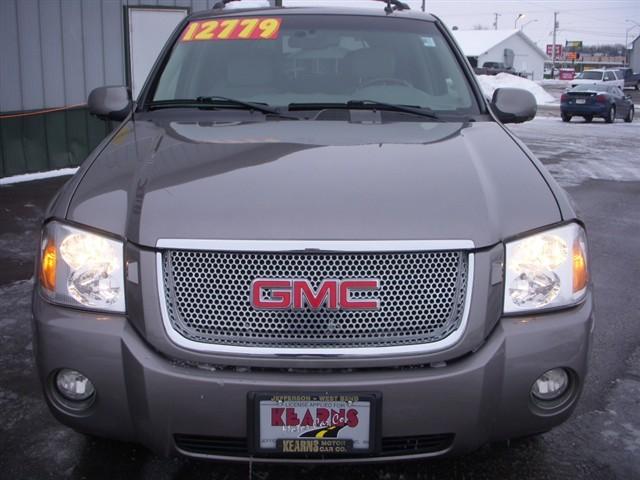 2006 GMC Envoy EX Sedan 4D