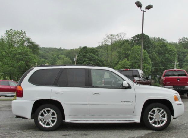 2007 GMC Envoy Quattro 3.0 Convertible