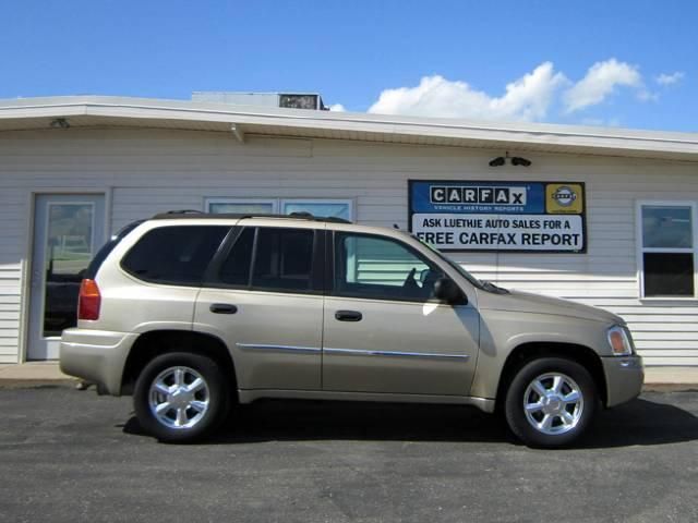 2007 GMC Envoy 2003 Hyundai GT